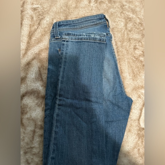 Buckle Black Skinny Jeans size 27 x 32 light wash - Picture 3 of 7